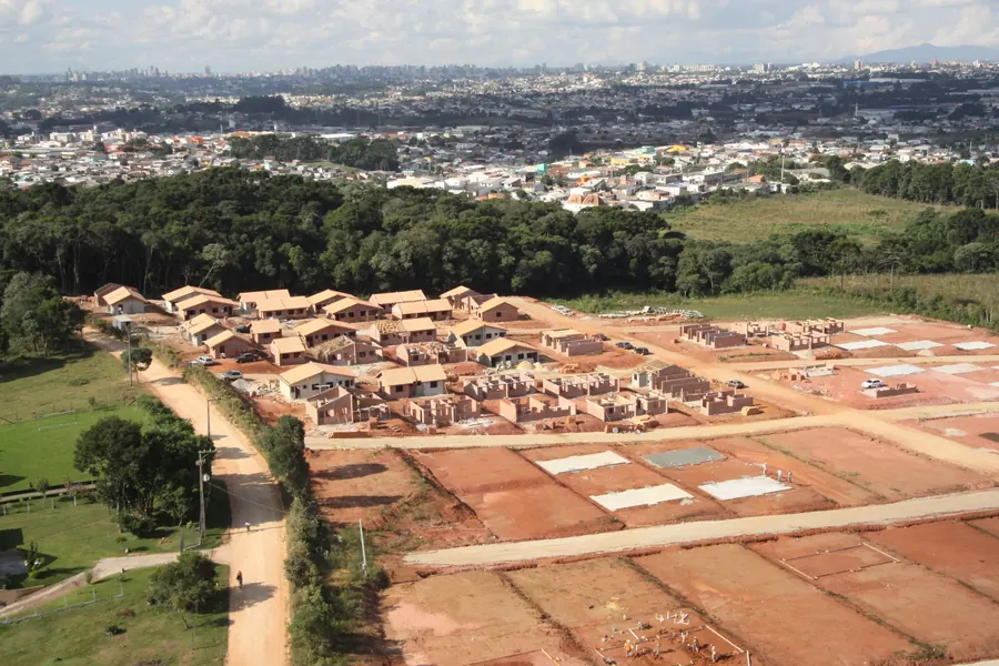 Conjunto Spazio Verde, em Fazenda Rio Grande — registro 2
